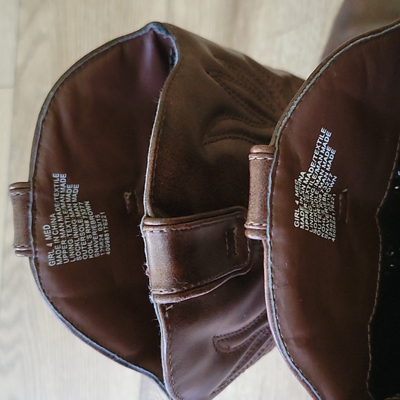 Western style brown boots - Picture 7 of 10